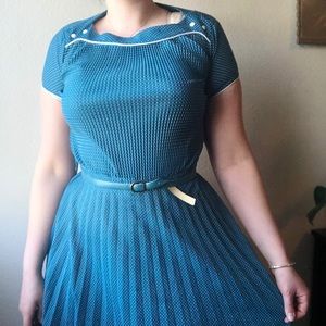 Vintage 70’s-80’s M.C.S. Ltd. Fit and Flair Pleated Summer Dress